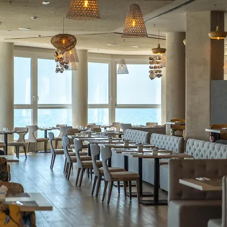 Bahia By Qhotels