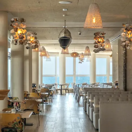 ホテル Bahia By Qhotels
