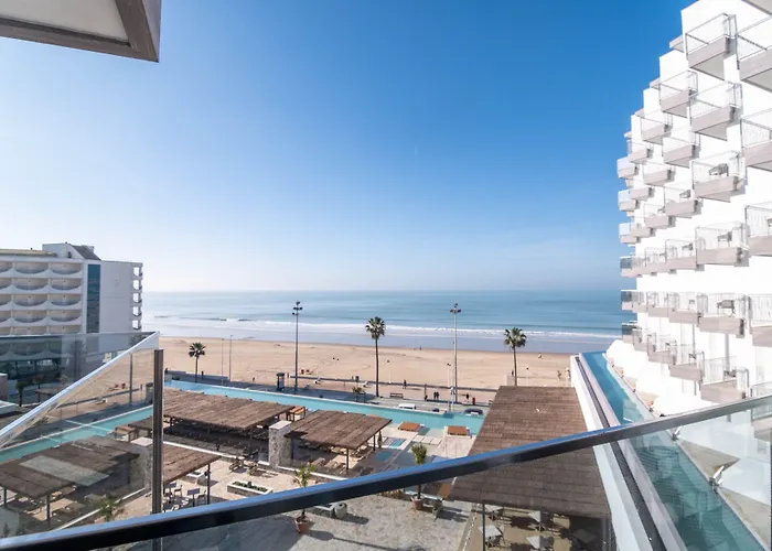 Bahia By Qhotels فندق كاديز