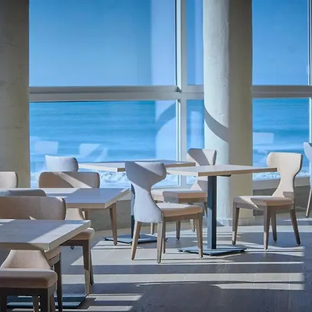 Hotel Bahia By Qhotels