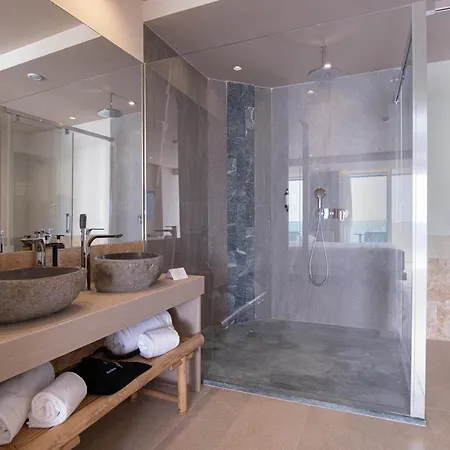 ホテル Bahia By Qhotels