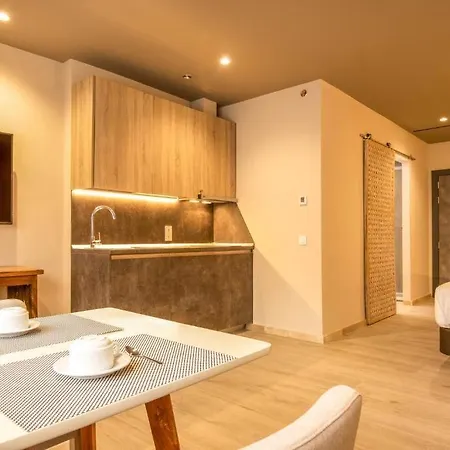 Hotel Bahia By Qhotels