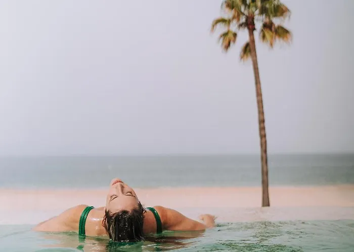 Bahia By Qhotels 호텔