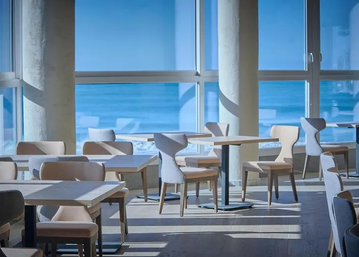 Hotel Bahía By Qhotels