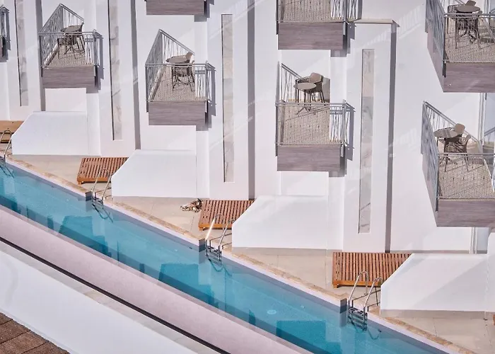 Hotel Bahía By Qhotels